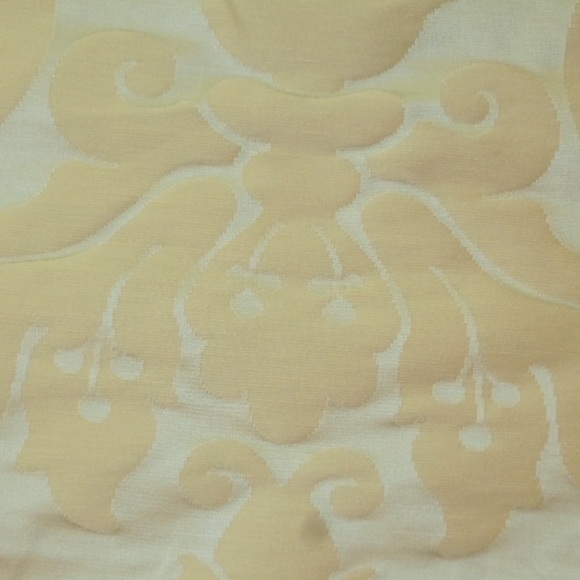 Beacon Hill Savannah Belle Ice Damask Fabric - Picture 9 of 16